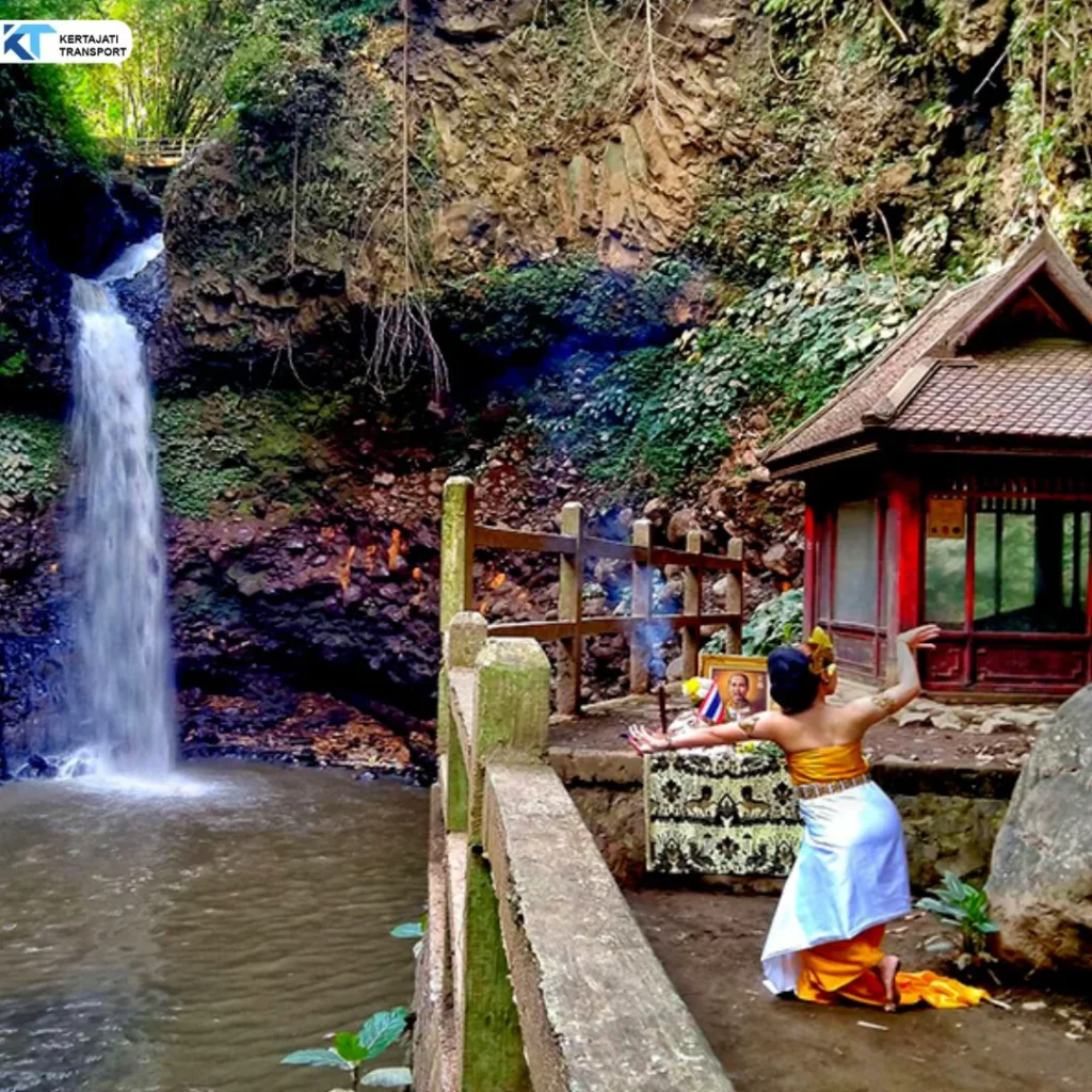 Travel Dago Kertajati